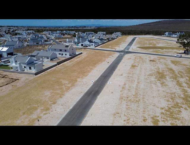 401M² VACANT LAND FOR SALE IN BRITANNIA BEACH ESTATE